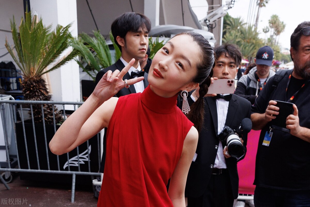 周冬雨为何淡出娱乐圈,周冬雨的成名之路究竟如何