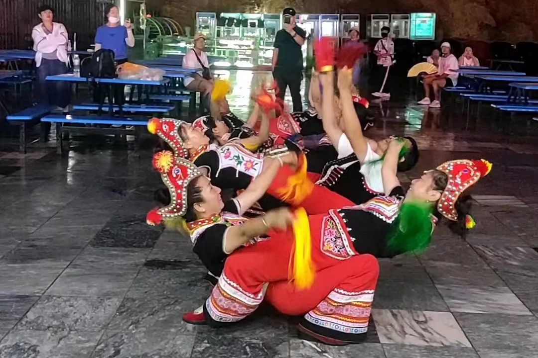 建水燕子洞免门票,建水燕子洞景区团购