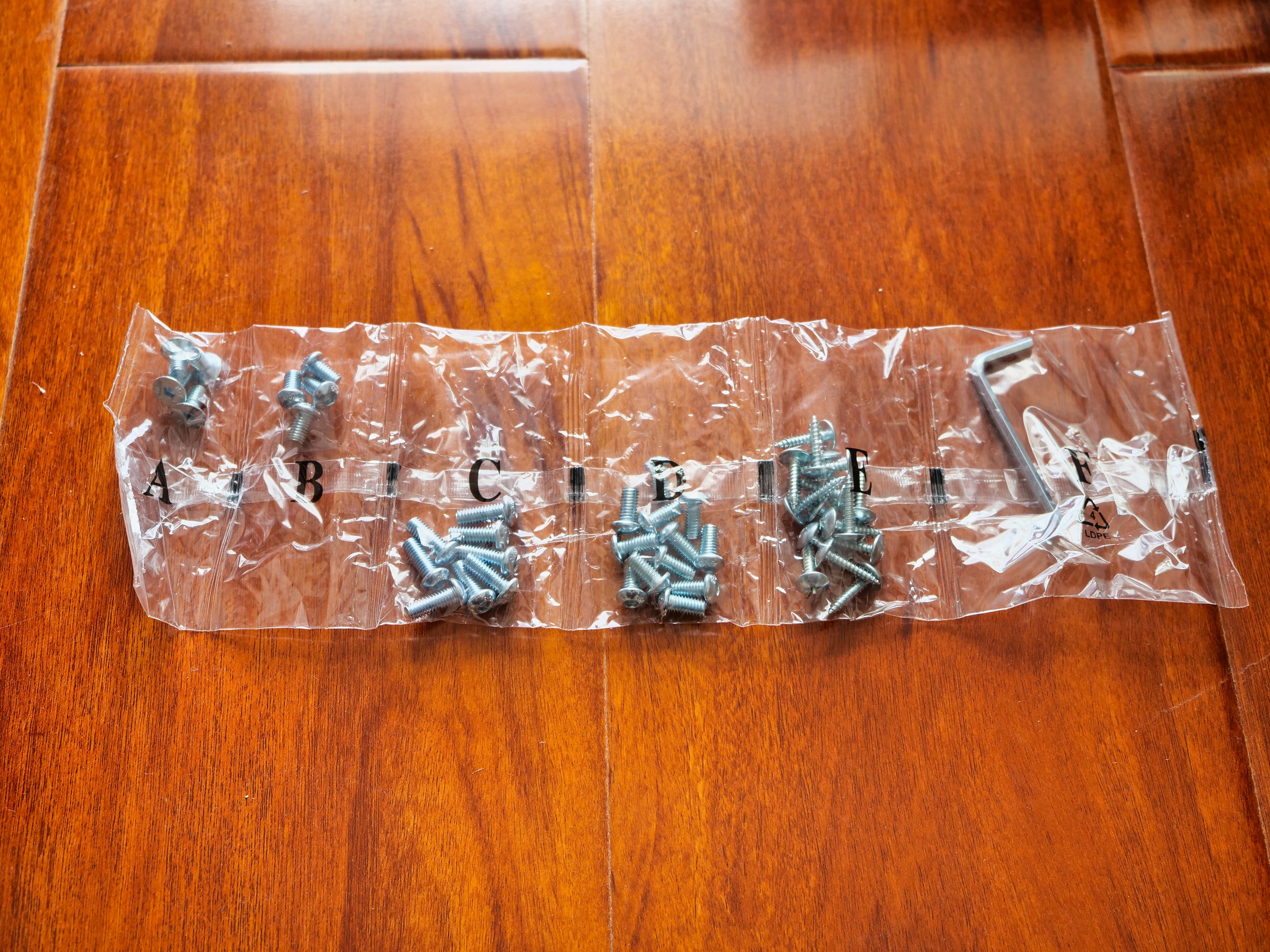 升降书桌桌板如何选,实木升降书桌安装视频