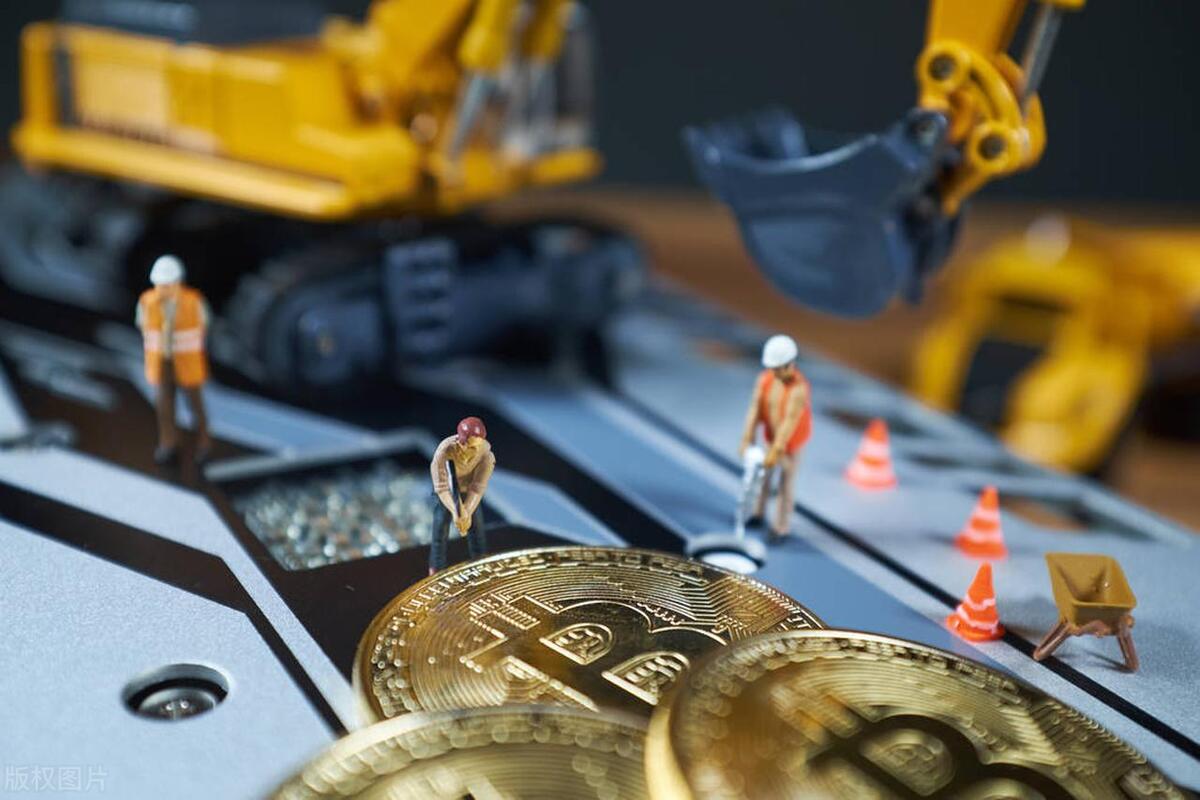 *币特比**“站”上3万美元，这家交易所还在暗中拉新，央行最新提示！