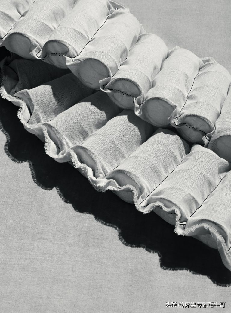 为什么酒店床垫比普通床垫舒服 (星级酒店的床垫和正常床垫的区别)