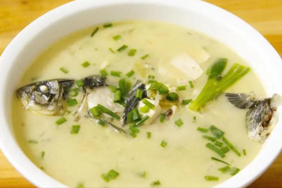 骨折之后除了治疗，饮食搭配更重要，骨折的人饮食牢记3个要点