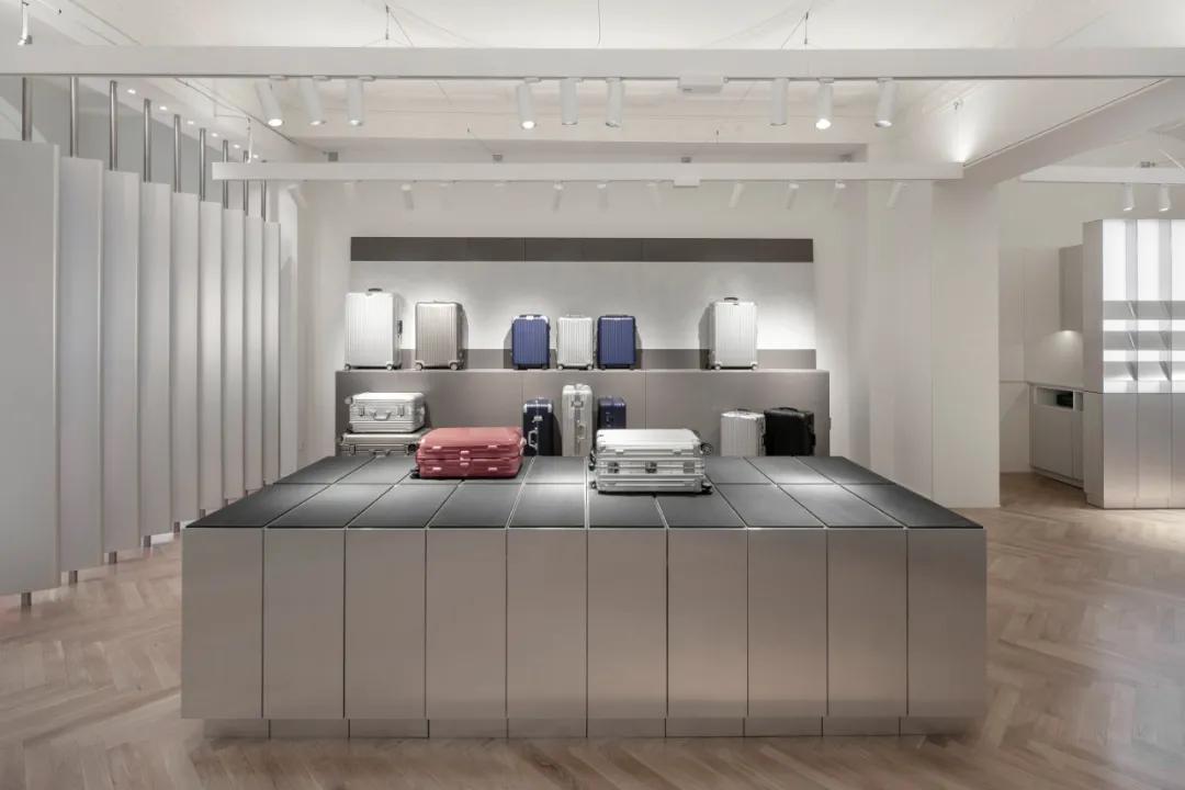 rimowa商业空间,rimowa德国售价