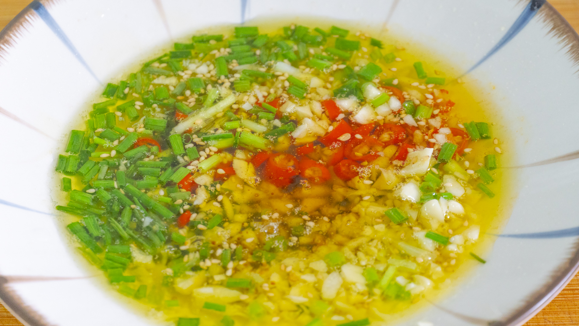 建议女人，多善待自己，少喝奶茶多吃6道菜，脸色红润，精神饱满