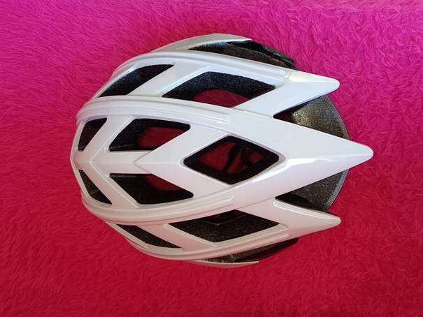 智能头盔helmet,crosshelmet智能头盔评测