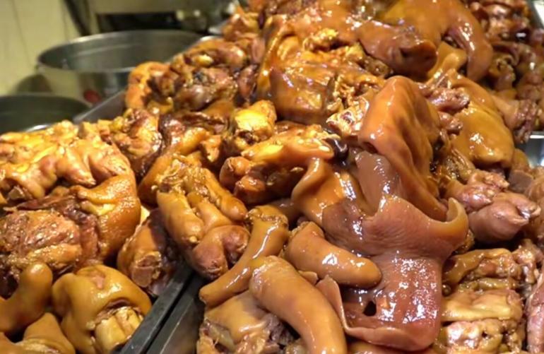 河南最火爆的卤肉店,一家开了六年的卤肉店