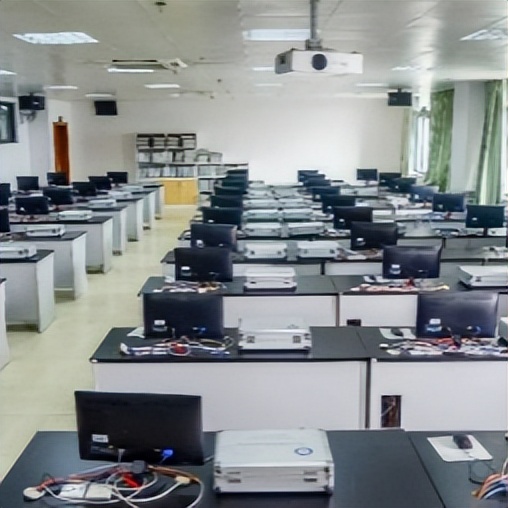 中山大学计算机学院专业有哪些,电子科技大学中山学院专业