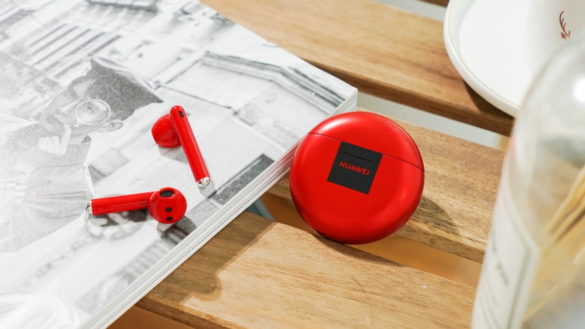 全国爱耳日小妙招,耳机党怎么清洁耳朵