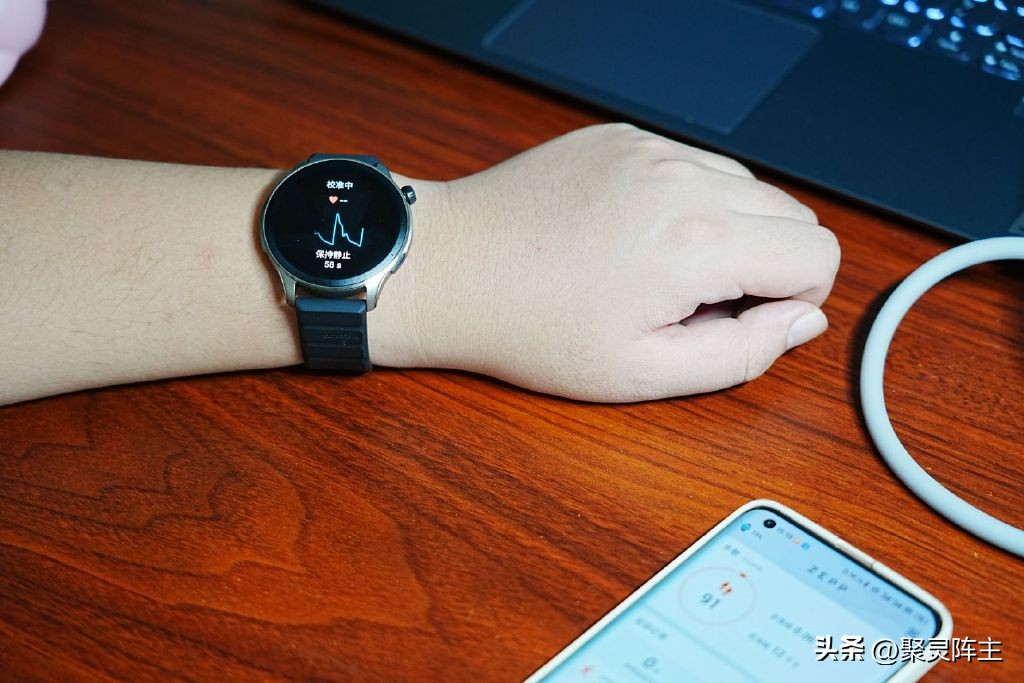 amazfitgtr4深度测评,amazfitgtr42mm璀璨评测