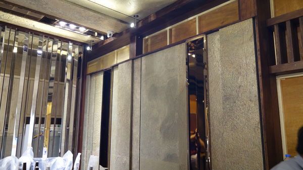 从岩板到超薄柔性石材，韩国料理店老板朴先生的装修之路