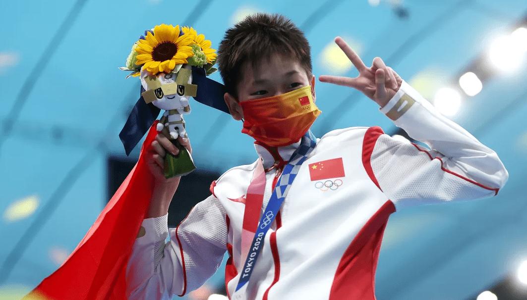 中国体坛十大功勋巨星刘国梁,中国体坛最伟大的十位运动员