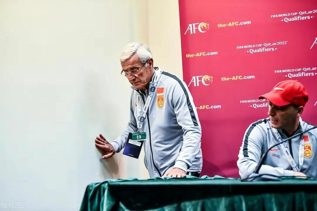 男足教练里皮评价男足,男足教练道歉