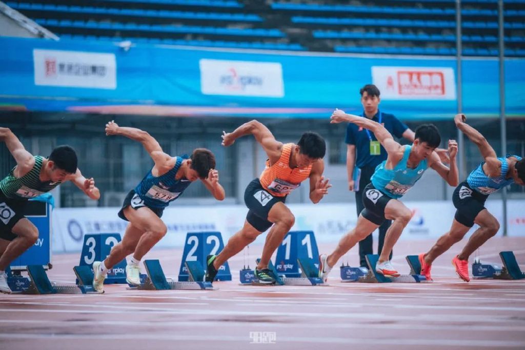 田径比赛英姿勃发,江津田径锦标赛直播