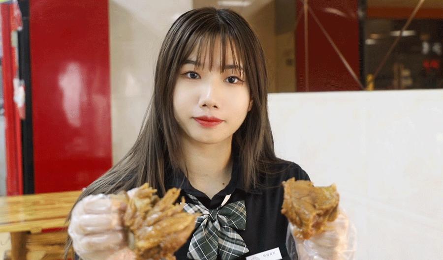 肉！肉！肉！「手撕大骨头」登陆晋江！比拳头还大