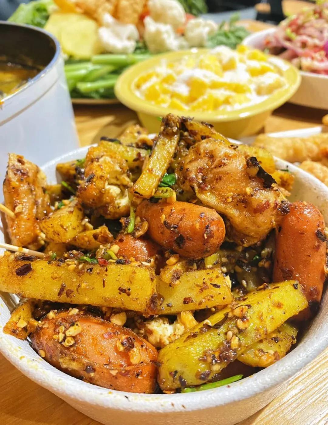 云南傣味火锅怎么做,昆明正宗火锅菜谱