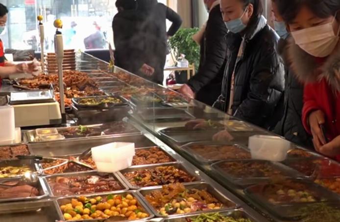 河南最火爆的卤肉店,一家开了六年的卤肉店