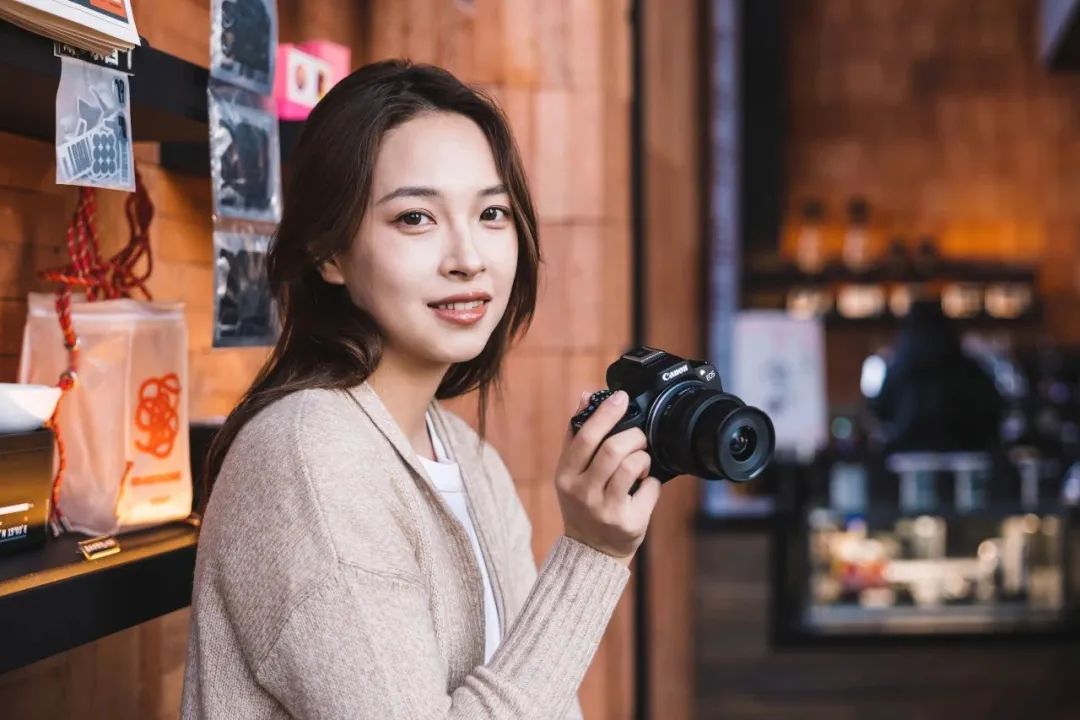 佳能eosr50怎么样拍照,佳能eosr50怎么样