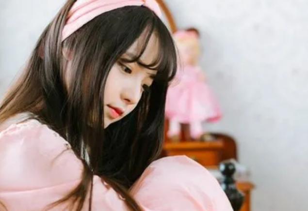 女人下面瘙痒是怎么回事？提醒：或与这4个原因有关