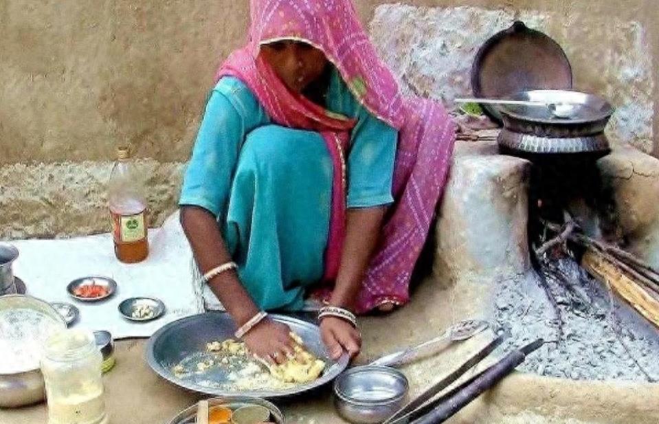 五兄弟娶了一个老婆,五胞胎兄弟娶5胞胎姐妹现在近况