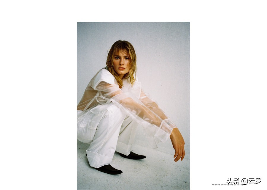 国外高级摄影师拍照教学,摄影师拍照手把手教各种姿势