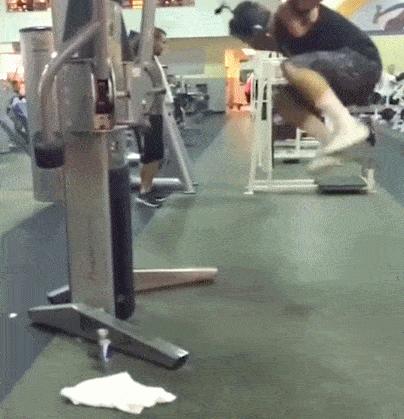 站着走路腰不舒服坐着没事,走路累了倒走能缓解吗