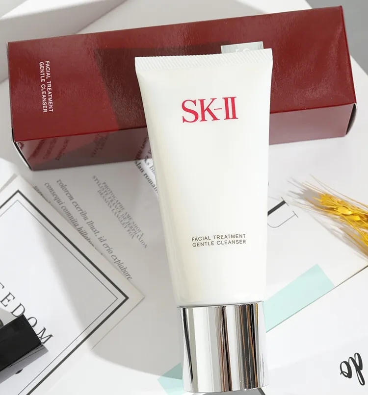 控油祛痘深层清洁洗面奶推荐,控油保湿清洁力强的洗面奶