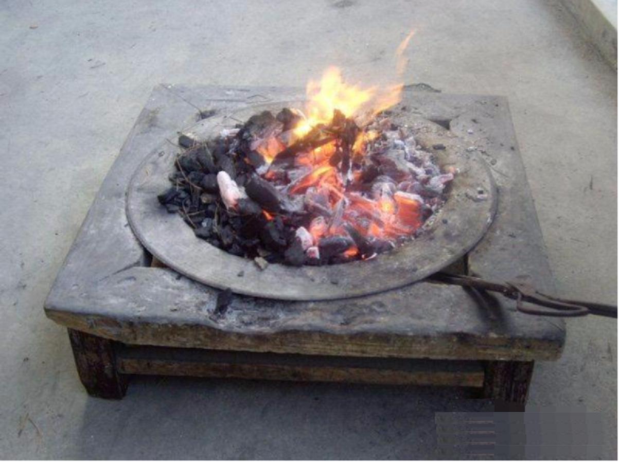 小说《莲塘浮生》（307）古人说听房是为辟邪