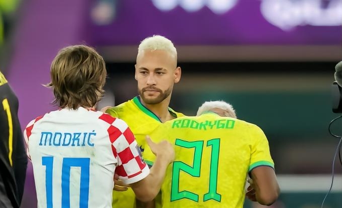 世界杯四强诞生,梅西世界杯对阵姆巴佩