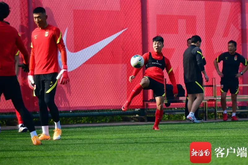 国足世预赛备战泰国,备战2030世界杯国足