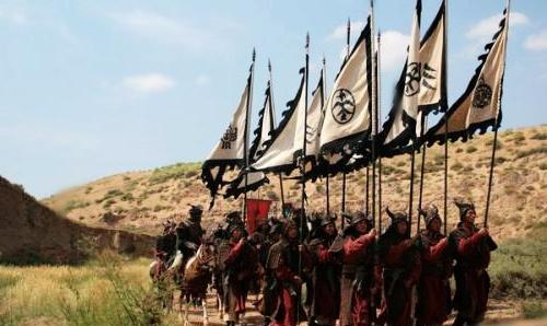 挖古墓挖出了刘备关羽张飞的古墓,民工挖出千年古墓