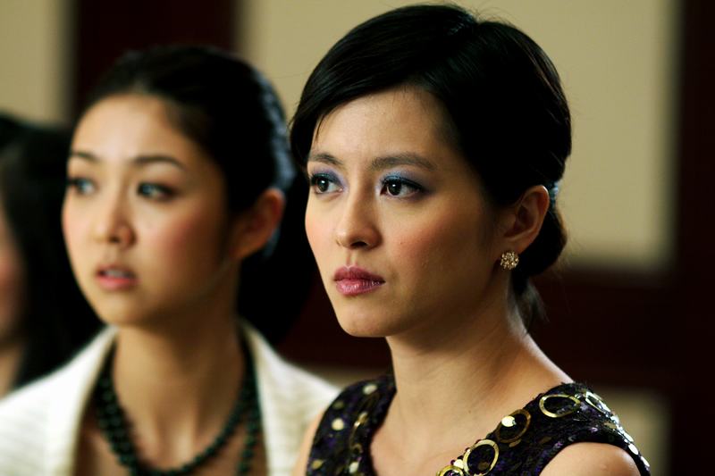 摘皇家*徽警**，无误差手表，放5次烟花，8部细节拉满的回归题材电影