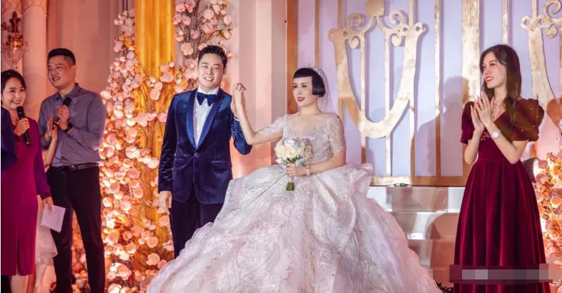 网红猫七七结婚,网红猫七七和小男友是真爱吗