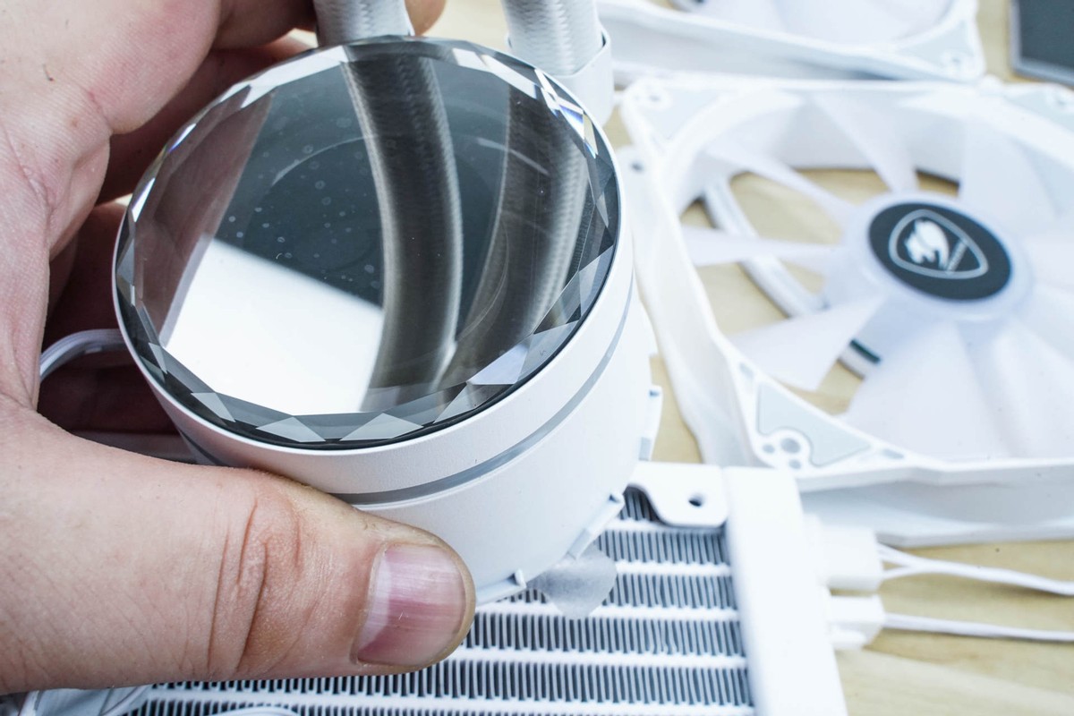 DIY一台喜欢的电脑，感觉工作效率都提高了