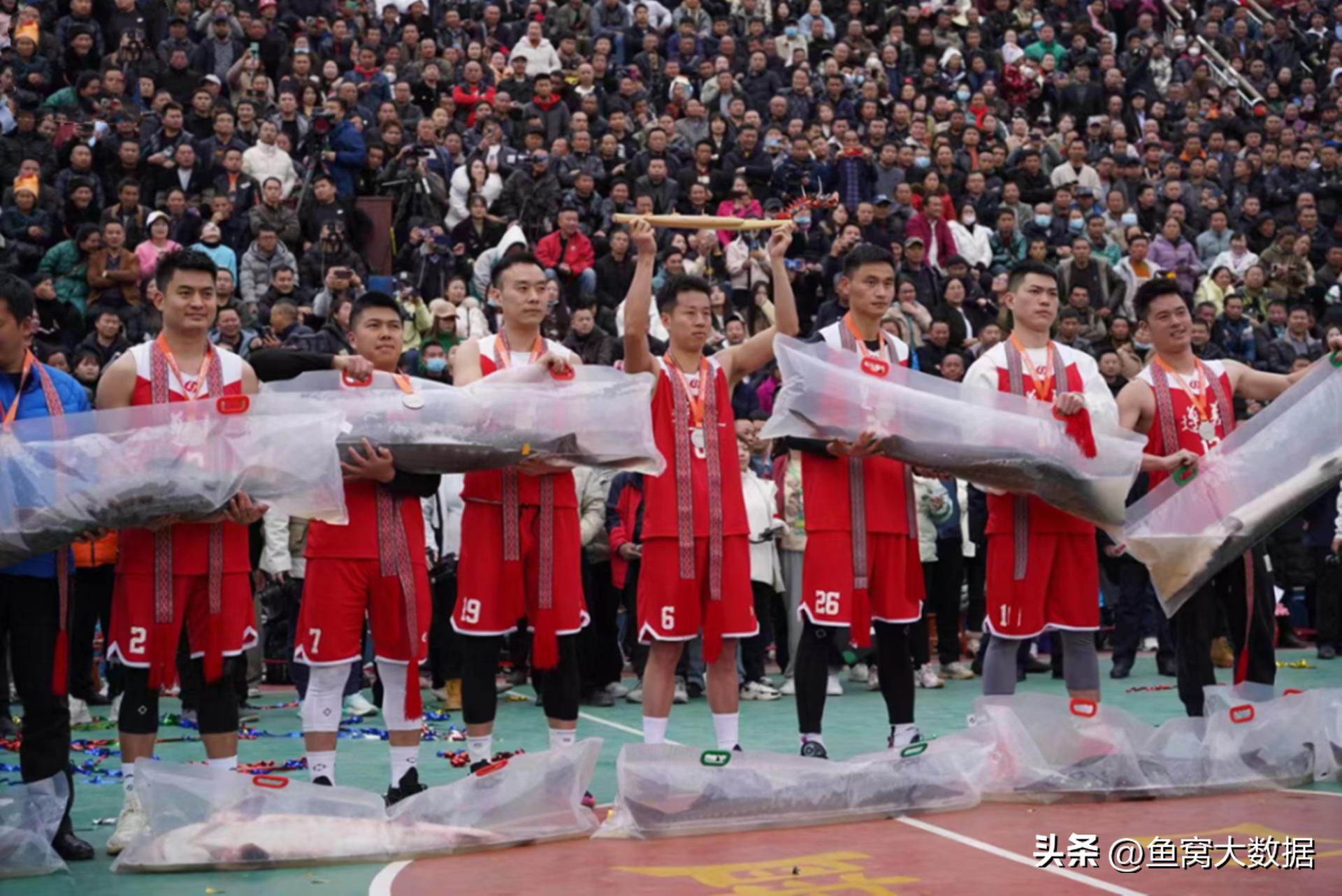 鲟鱼成为贵州村BA篮球赛的总决赛奖品，贵州用了20年