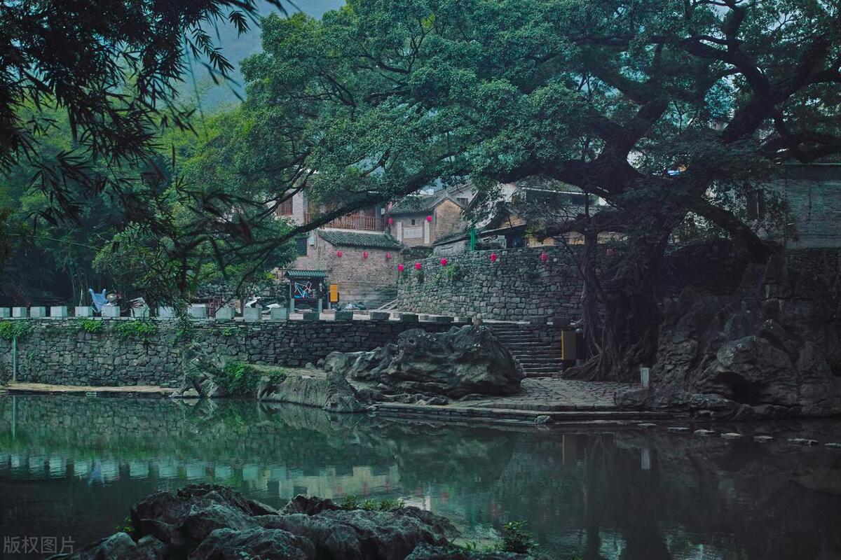 夏天最好的十大避暑城市,最适合夏天去的古镇