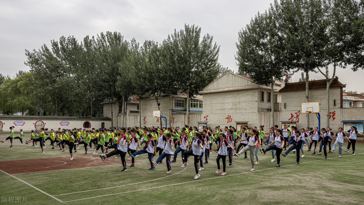 你羡慕不来的小学老师是有多轻松