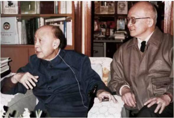 他与钱学森志趣相投，物理是强项，却直言：“我只是个偏才！”