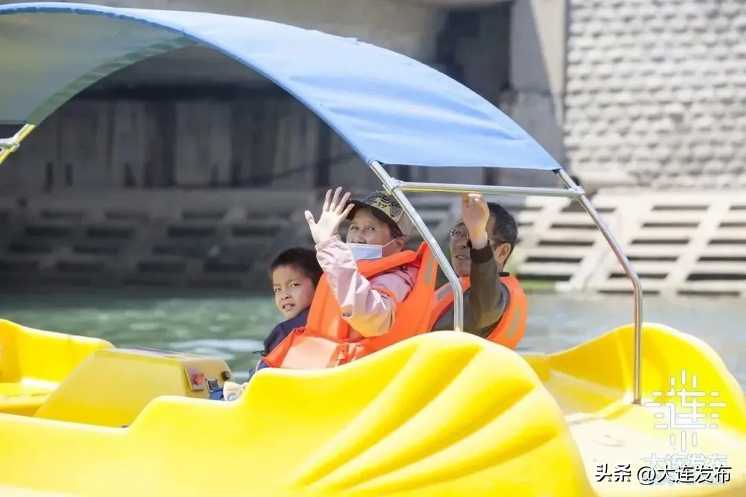 大连可以洗澡的海滩,大连既可以赶海又能洗海澡