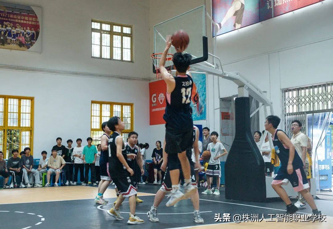 杩愬姩涓嶆姝ュ仴搴蜂笉鏁e満,杩愬姩涓嶆姝ュ鏂楁棤姝㈠