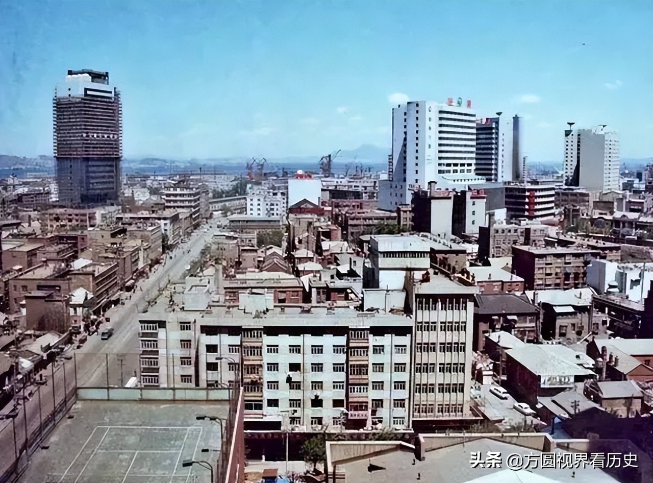 大连电车新老照片,解放前大连街老照片