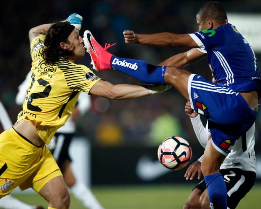 赛场上搞笑的瞬间救人,职业赛场上的十大爆笑场面