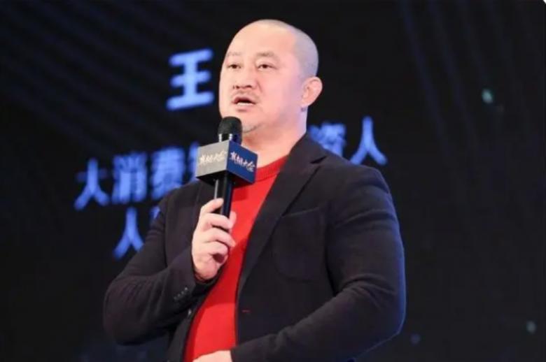 “消费王”王岑老师与菜小青麻辣烫签订战略合作