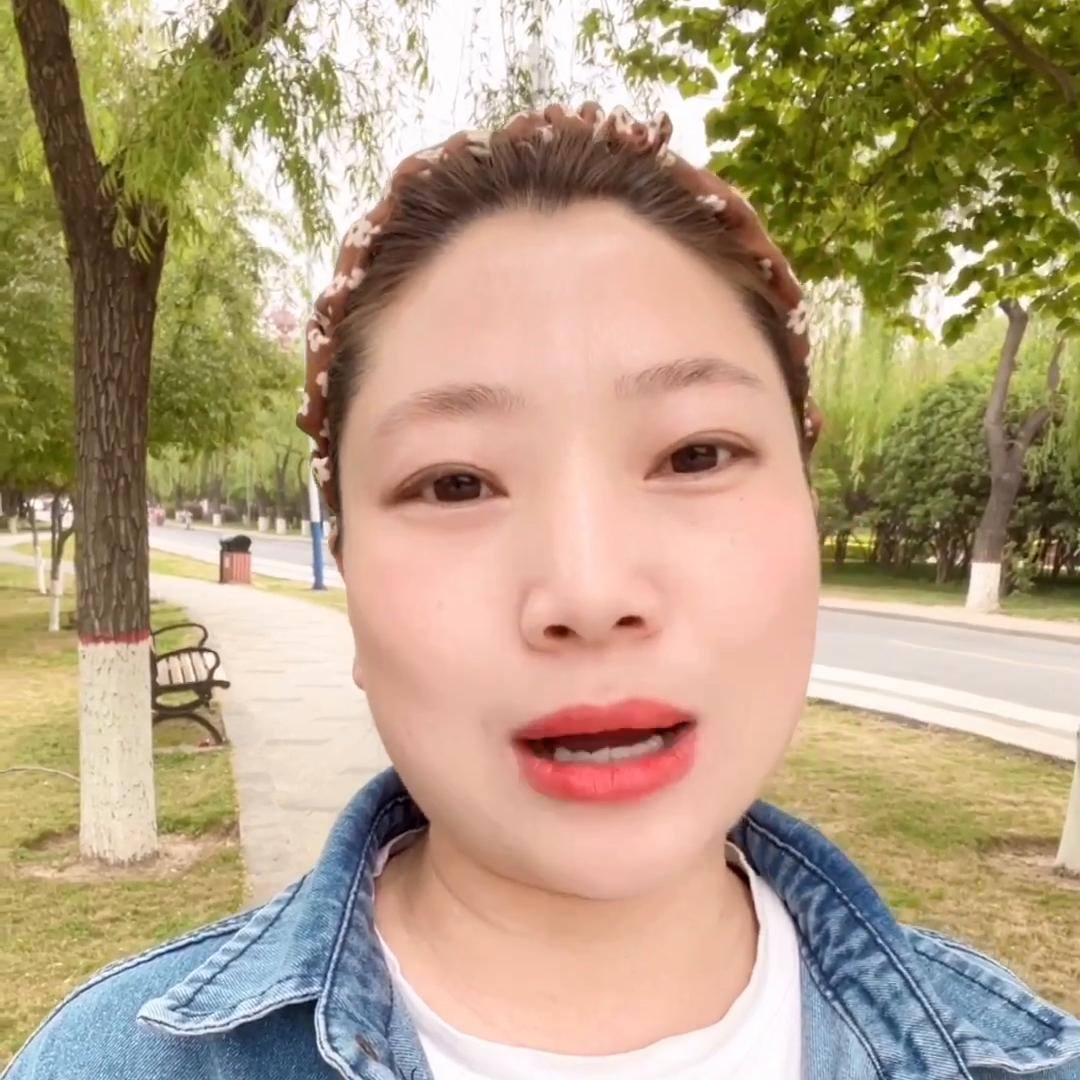 住家带孩子保姆多少钱一个月啊,24小时带孩子住家保姆多少钱一月