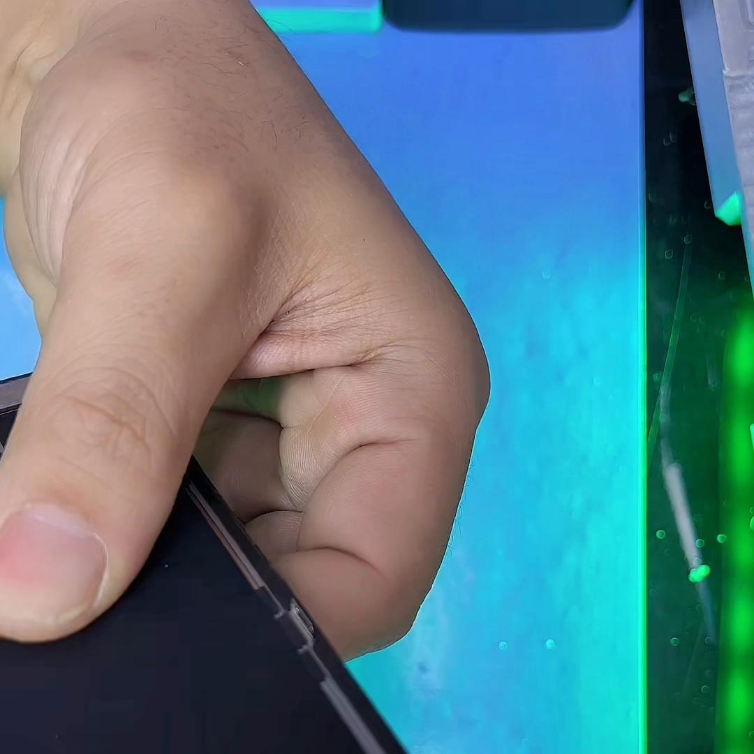 苹果13更换后壳玻璃还能要吗,苹果13换后壳维修主板