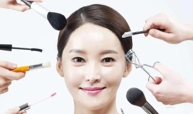 如何正确的遮瑕,遮瑕怎么用才可以更服帖