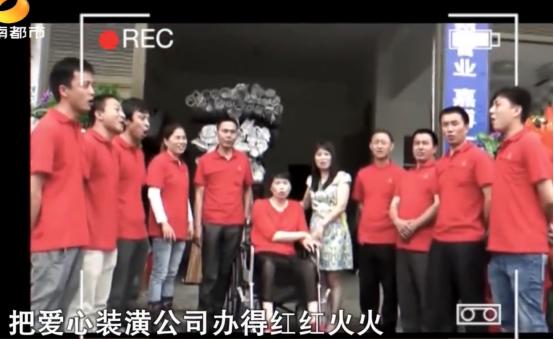 女子拿100w帮丈夫创业,女子借30万元帮男友创业