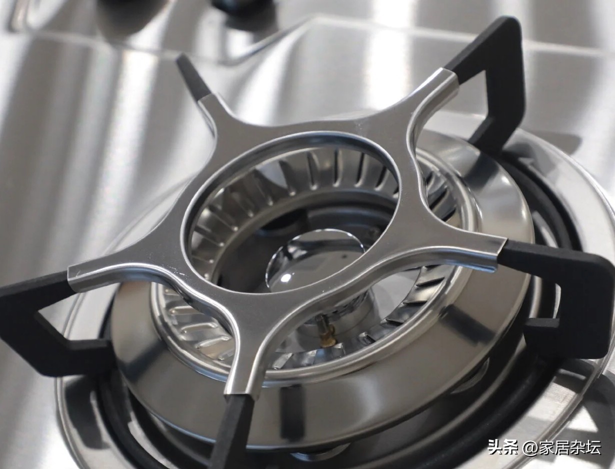 煤气灶和天然气灶为什么差价大,燃气灶600和3000的有什么区别