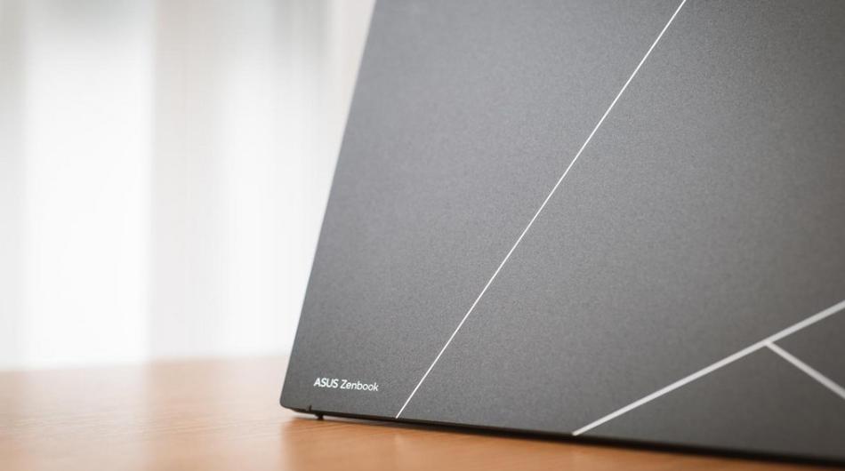 华硕zenbook15深度测评,华硕zenbook13优缺点