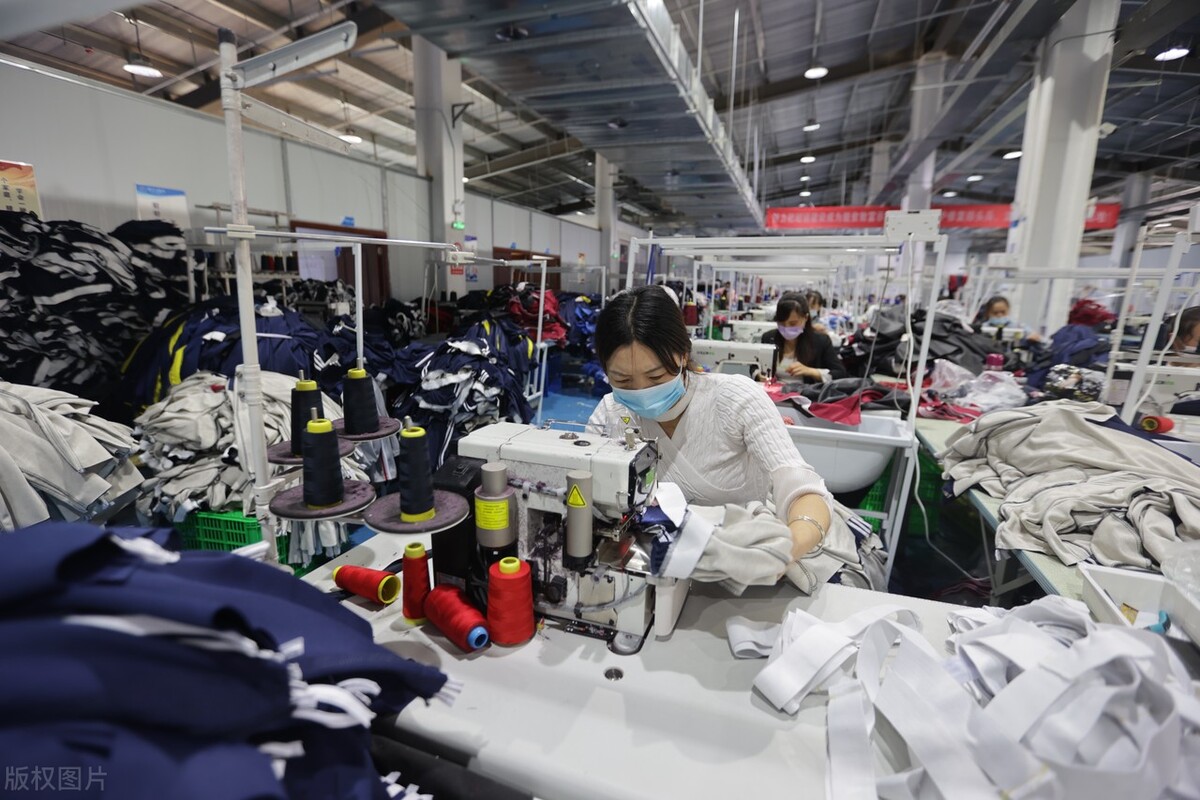 福建老板身价过亿很低调,福建有名的企业老板