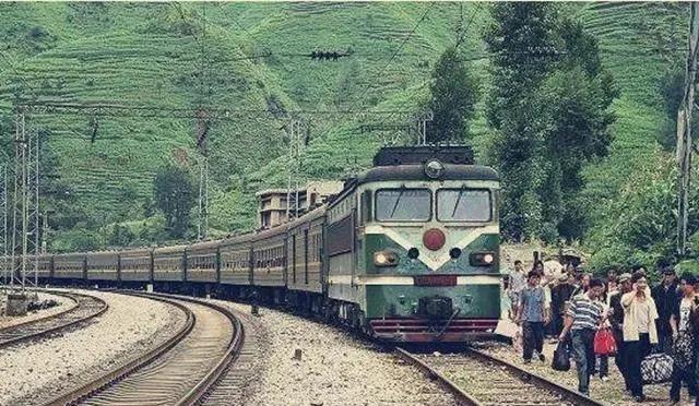 国人70年消费简史,18张图看清中国消费新变化